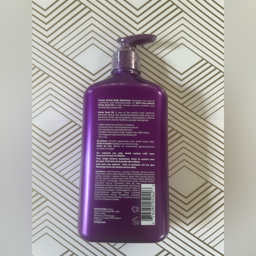 Hempz Blackberry & Lemongrass Body Moisturizer - Picture 2 of 2